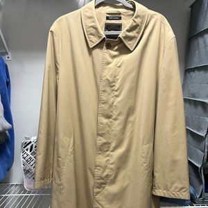 Paul Stuart Trench Coat Medium made in Austria w/ Gore-Tex technology